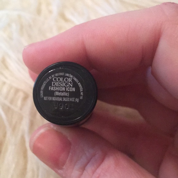 Lancôme Metallic Lipstick - Picture 3 of 3